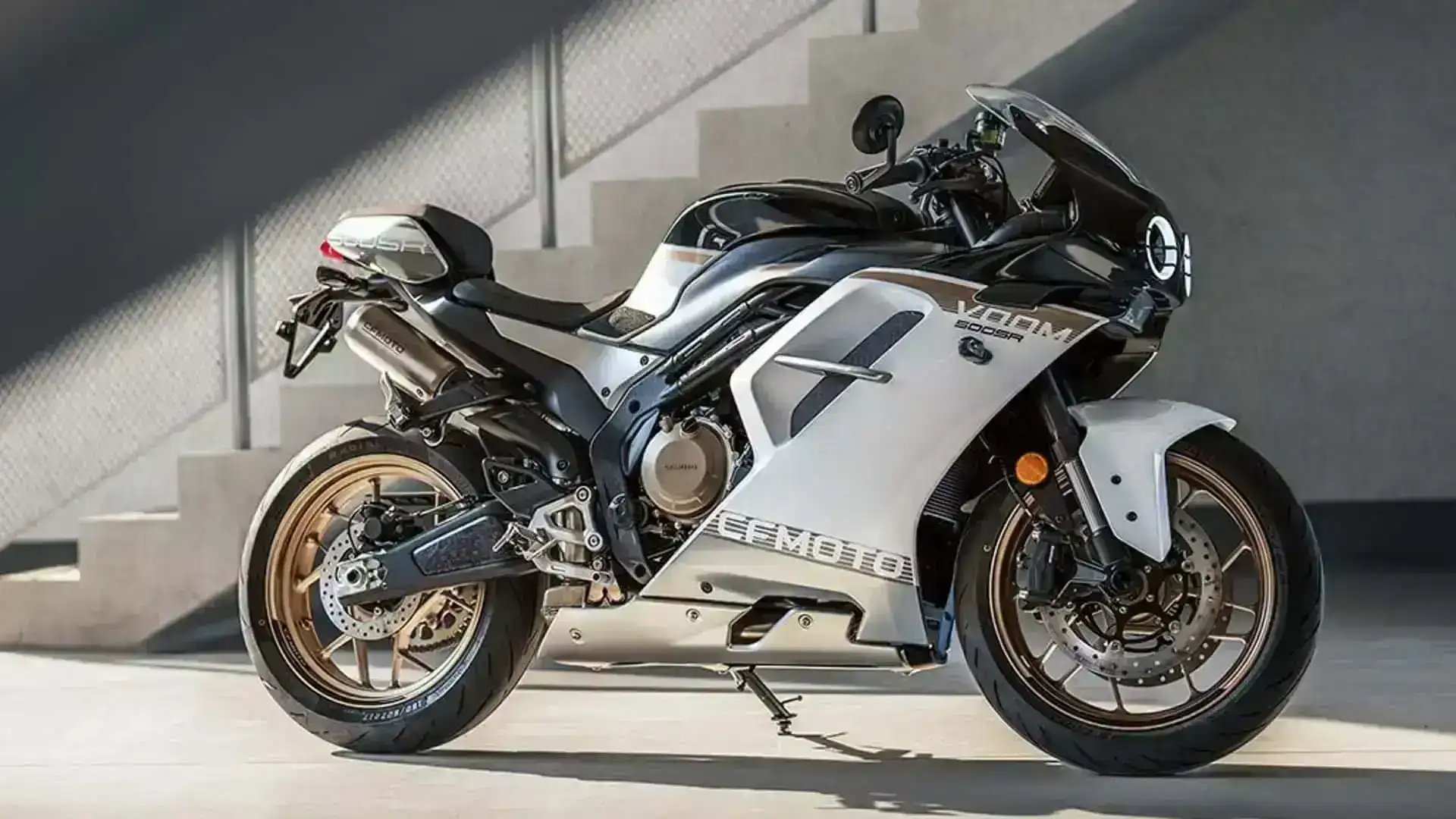 CF MOTO 500SR VOOM Teknik Özellikleri Ve Detayları