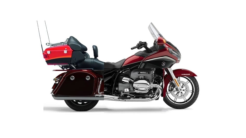 2024 BMW R 18 Transcontinental mi? Hangisi daha iyi